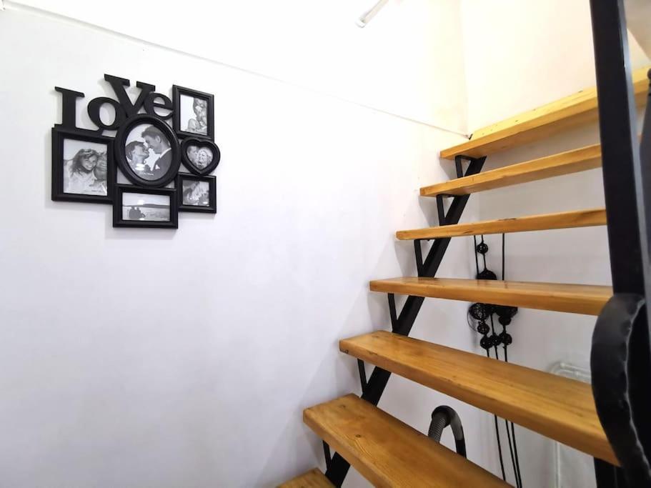 Erzsebet 5b Center 1 Db Bed Very Convenient Boedapest